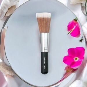 Bare Escentuals Feather Light Face Brush Powder Blush Makeup Brush New
